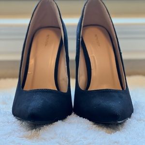 Black Pointed Toe Heels